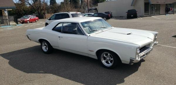 1966 Pontiac GTO Hydromatic Turbo 400