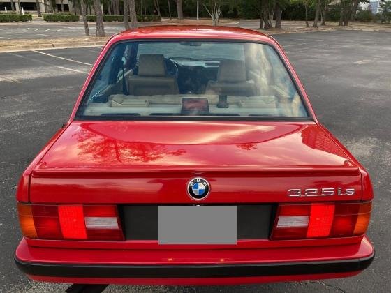 1988 BMW 325is Sedan Red RWD Manual IS