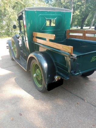 1929 Ford Model A Closed Cab Truck