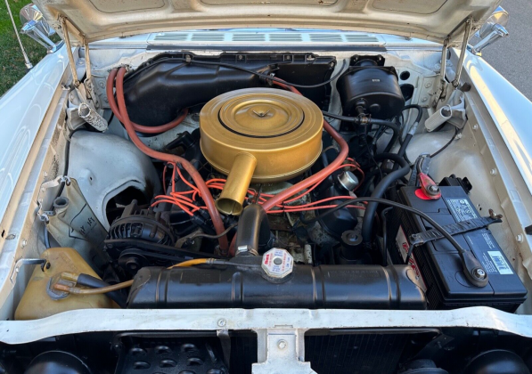 1961 Chrysler Windsor Sedan 6.3L 383 V8
