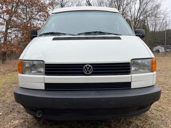 2000 Volkswagen EuroVan Camper 2.8L Gas I6