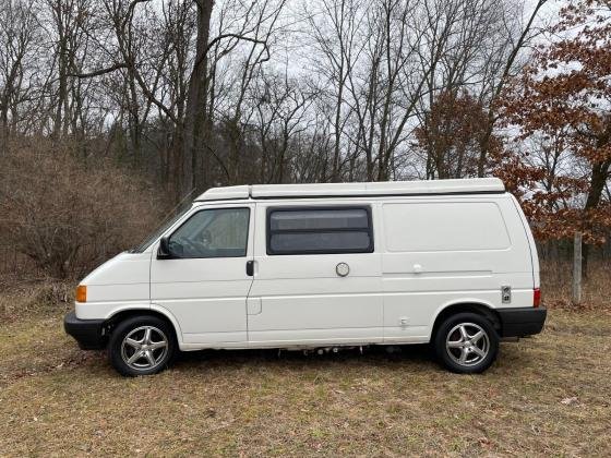 2000 Volkswagen EuroVan Camper 2.8L Gas I6