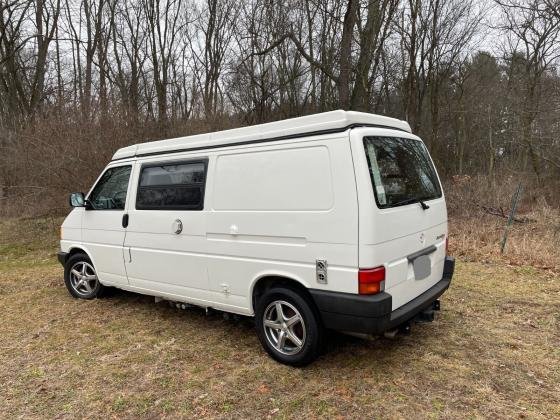 2000 Volkswagen EuroVan Camper 2.8L Gas I6