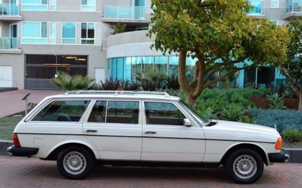 1985 Mercedes 300TD Turbo Diesel Wagon 300-Series W123