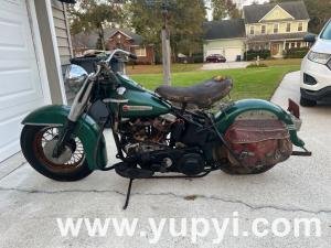 1949 Harley-Davidson EL Panhead Hydra-Gilde Barn Find