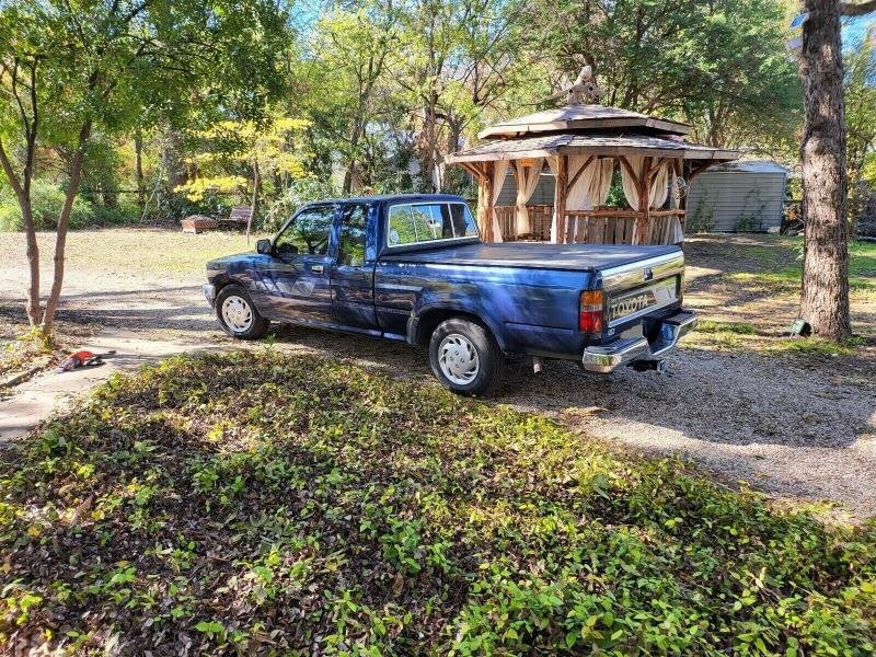 Cars - 1992 Toyota Tacoma Pickup Truck Blue RWD Automatic