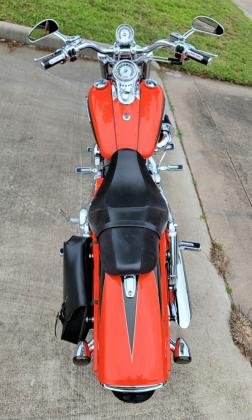 2009 Harley-Davidson Dyna CVO Fatbob Low Miles!