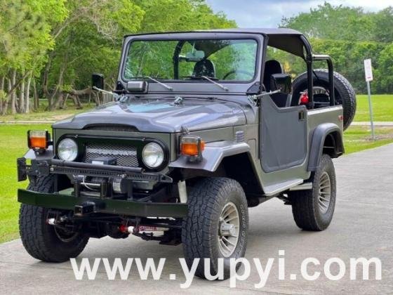 1977 Toyota FJ40 Land Cruiser Restored