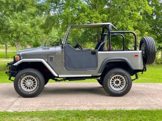 1977 Toyota FJ40 Land Cruiser Restored