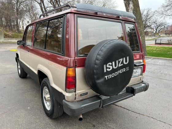 1986 Isuzu Trooper LS Diesel