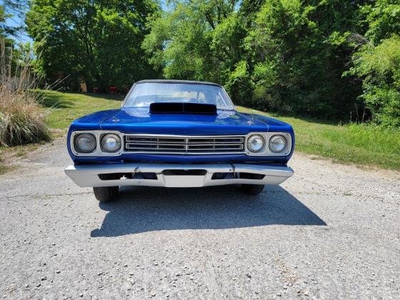 1969 Plymouth Road Runner Coupe Mopar 383