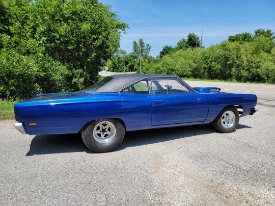 1969 Plymouth Road Runner Coupe Mopar 383