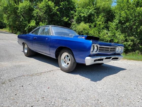 1969 Plymouth Road Runner Coupe Mopar 383