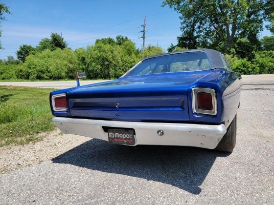 1969 Plymouth Road Runner Coupe Mopar 383