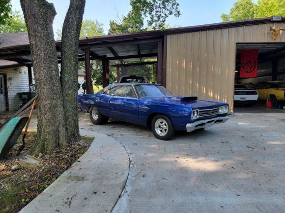 1969 Plymouth Road Runner Coupe Mopar 383