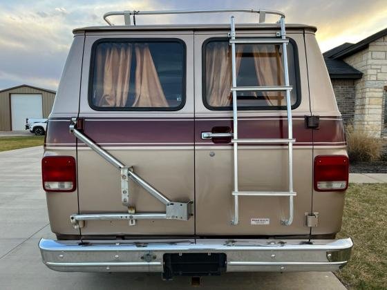 1985 Chevrolet G20 Van Camper Conversion 6.2 Liter V8 Diesel