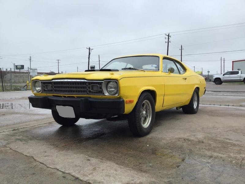 Cars - 1973 Plymouth Duster 318 Manual Yellow