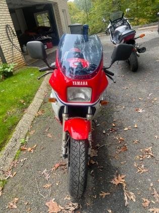 1985 Yamaha RZ500 Sport Bike Red