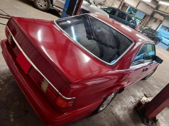 1987 Mercedes-Benz 500-Series SEC Coupe Easy Project