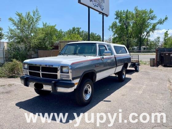 1993 Dodge Ram 2500 W200 4WD Manual