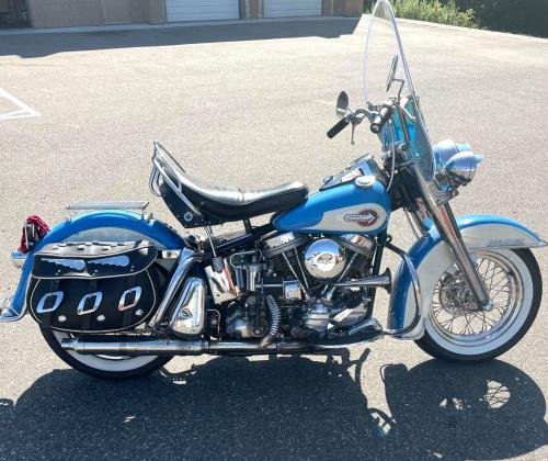 1959 Harley-Davidson FL Duo-Glide 1200 in Blue-Birch White Paint