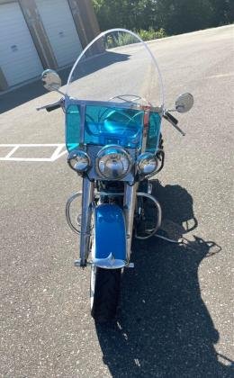 1959 Harley-Davidson FL Duo-Glide 1200 in Blue-Birch White Paint