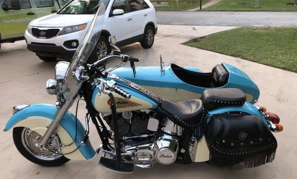 2000 Indian Chief Cruiser w/Sidecar