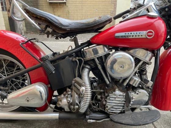 1948 Harley-Davidson FL Panhead Springer Red