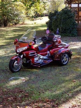 2008 Honda Gold Wing with Hannigan Kit Trike