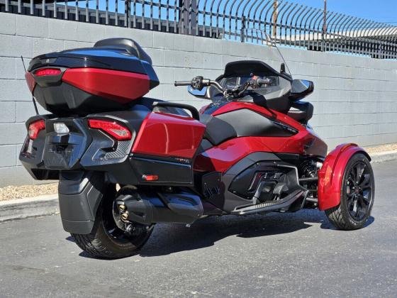 2022 Can-Am Spyder RT Limited Deep Marsala Metallic