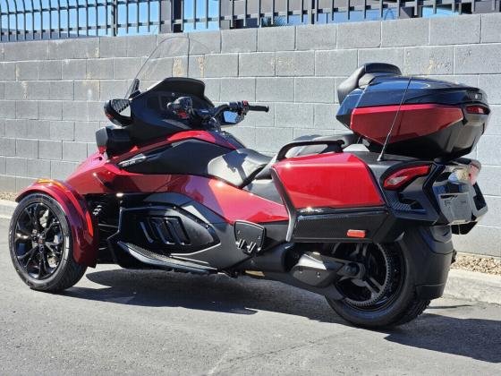 2022 Can-Am Spyder RT Limited Deep Marsala Metallic