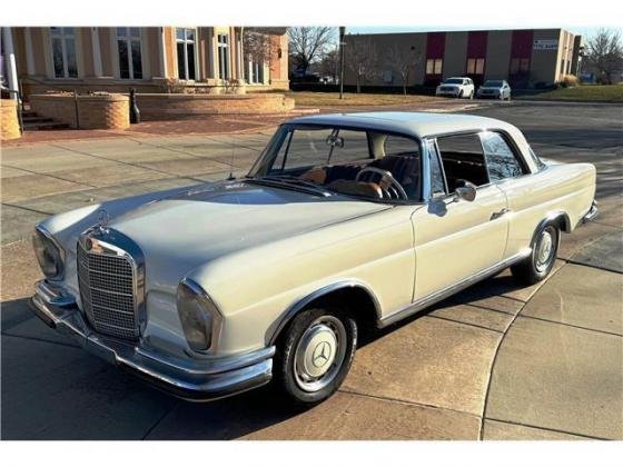 1964 Mercedes 200-Series 220SE Coupe 2 Door Hardtop