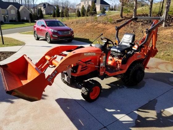 2006 Kubota BX24 Tractor Front Loader, Backhoe, 48