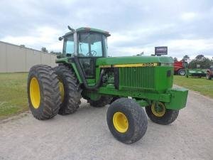 1993 John Deere 4560 155HP