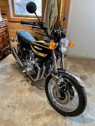 1974 Kawasaki Z1900 Sport Bike Green