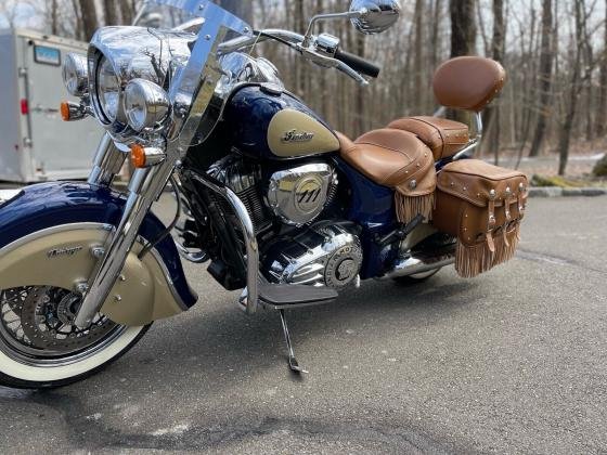 2021 Indian Chief Touring Blue Low Miles